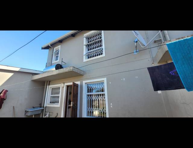 1 BEDROOM APARTMENT TO LET IN PELHAM
